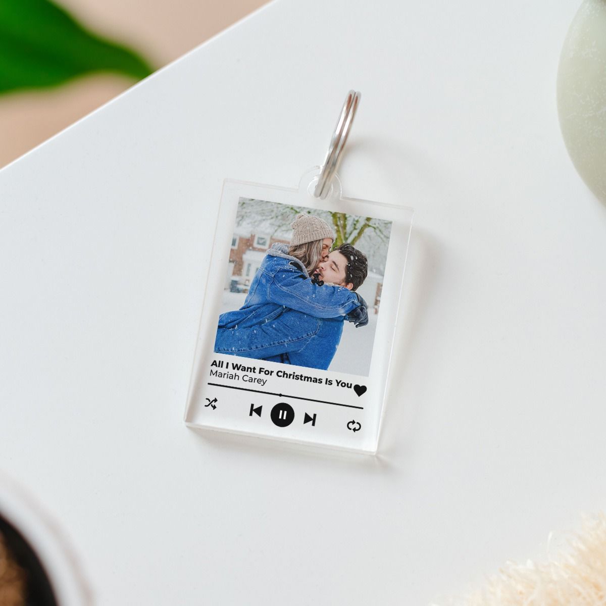Personalisierbarer Acryl Schlüsselanhänger mit Foto und Song