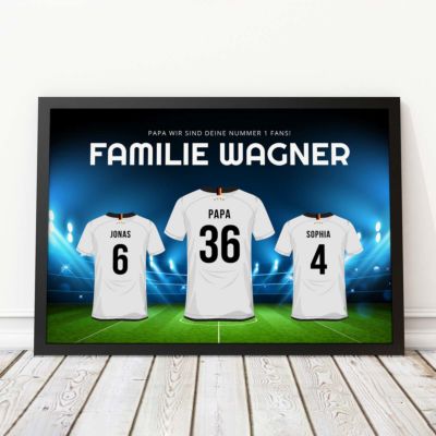 Personalisierbares Poster Familie mit Fußball-Trikots