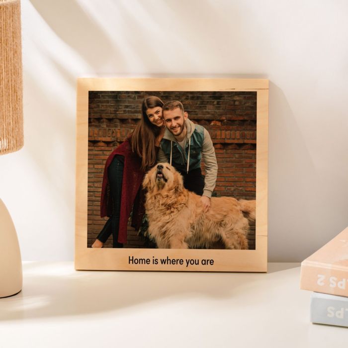 Personalisierbares Holzbild im Polaroid-Look
