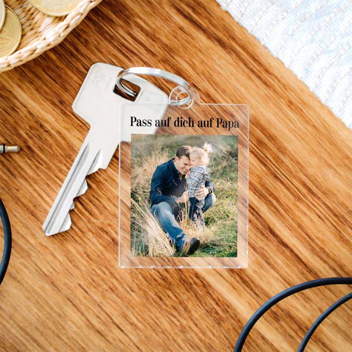 Personalisierbarer Acryl Schlüsselanhänger mit Foto und Text Personalisierbarer Acryl Schlüsselanhänger mit Foto und Text