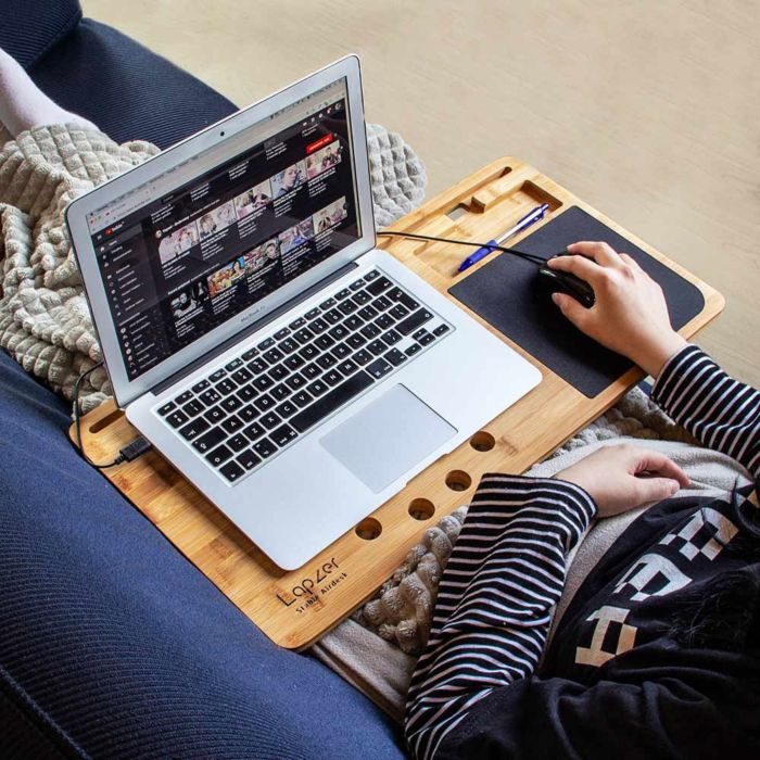 Geschenke für Schwester Laptop Unterlage aus Holz