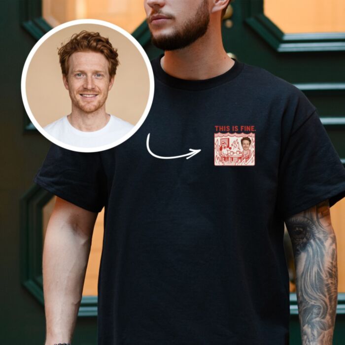 Personalisiertes T-Shirt This Is Fine Meme