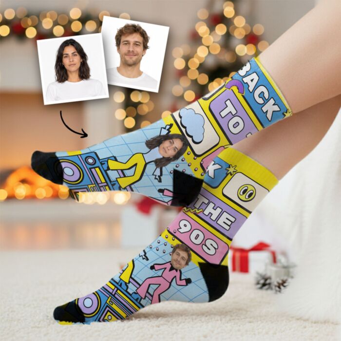 Personalisierbare Socken mit 2 Gesichtern – Back to the 90s
