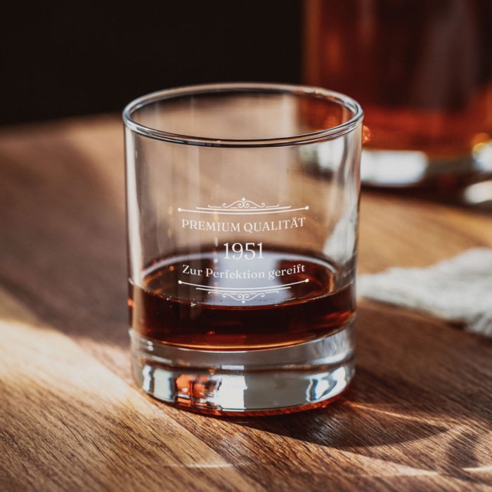 Personalisierbares Whisky Glas mit Jahreszahl