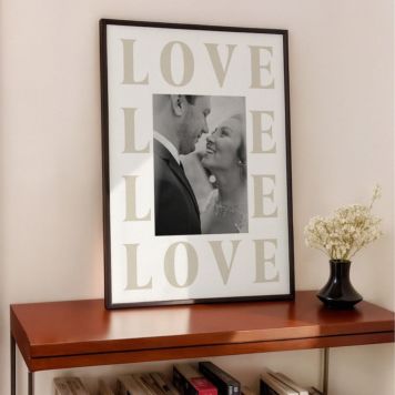 Personalisierbares Poster mit Love Design und Foto