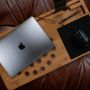 Laptop Unterlage aus Holz