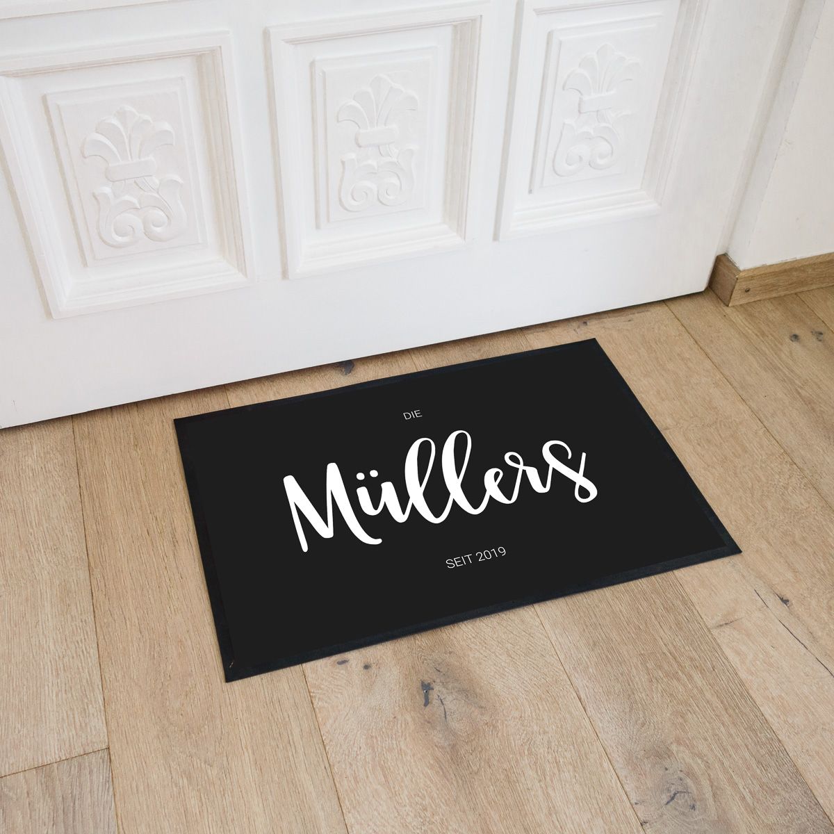 Herz & Heim Personalisierte Fußmatte – Schwarz, Rutschfest, 60 X 40 Cm, Mit Eigenem Text