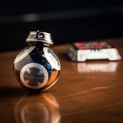 Spiel & Spass - Sphero App-gesteuerter Star Wars BB-9E Droide