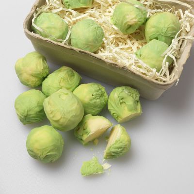 Süßigkeiten - Rosenkohl aus Schokolade